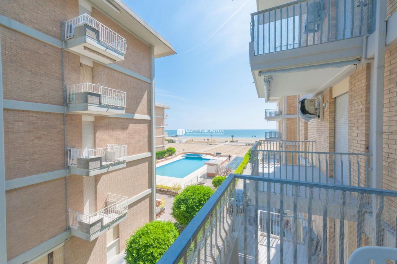 Residence Solmare Immobiliare Pacella Lido di Jesolo Bagian luar foto